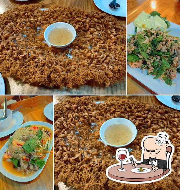 ครัวอีสาน สาขา 9 : ห้วยโป่ง