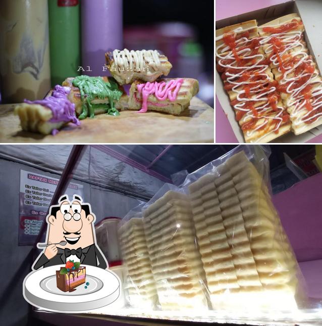 Es Teler Durian dan Roti Bakar Al Fauzan