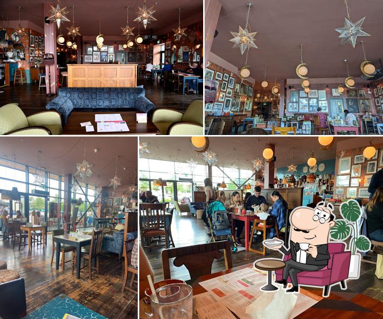 Lago Lounge