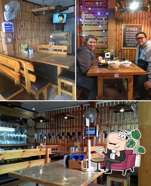 Crossroad Sizzling Restaurant