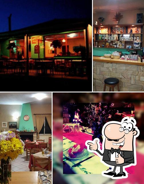 Fotis Tavern