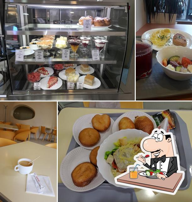 Блюда в "Колобке"