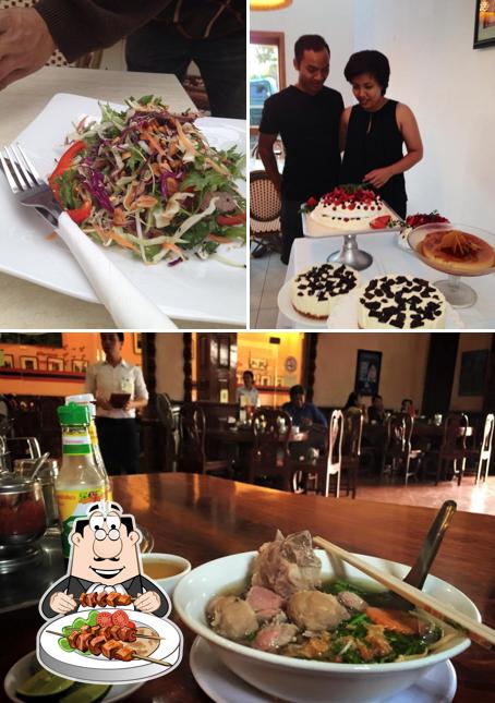 Banteay Srey Khmer Restaurant and Cafe