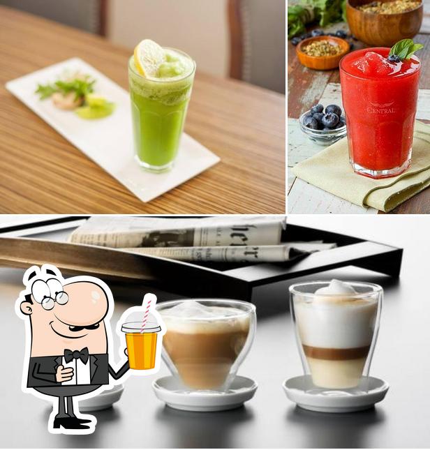 Algo Nuevo Cafe Bar