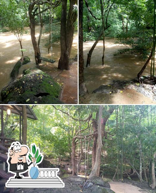 ร้านเพาะรัก@บ้านไร่อาจารย์หนวด