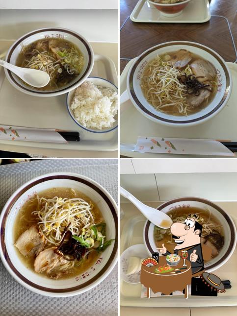 つるみ食堂