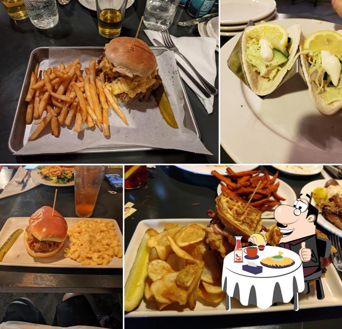 Smokin' Toad's BBQ