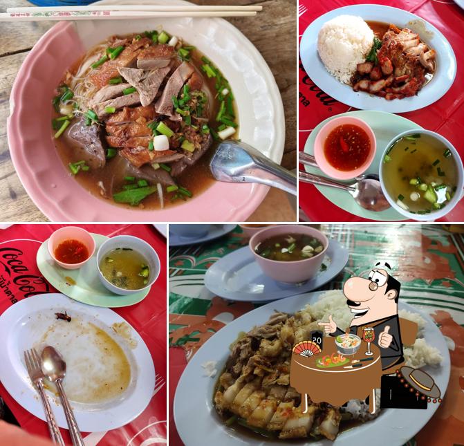 ร้านข้าวขาหมู+ก๋วยเตี๋ยวจับกัง