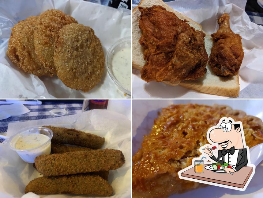 Gus's World Famous Fried Chicken