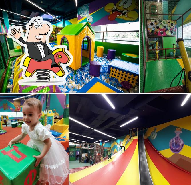 Семейный парк развлечений Замания