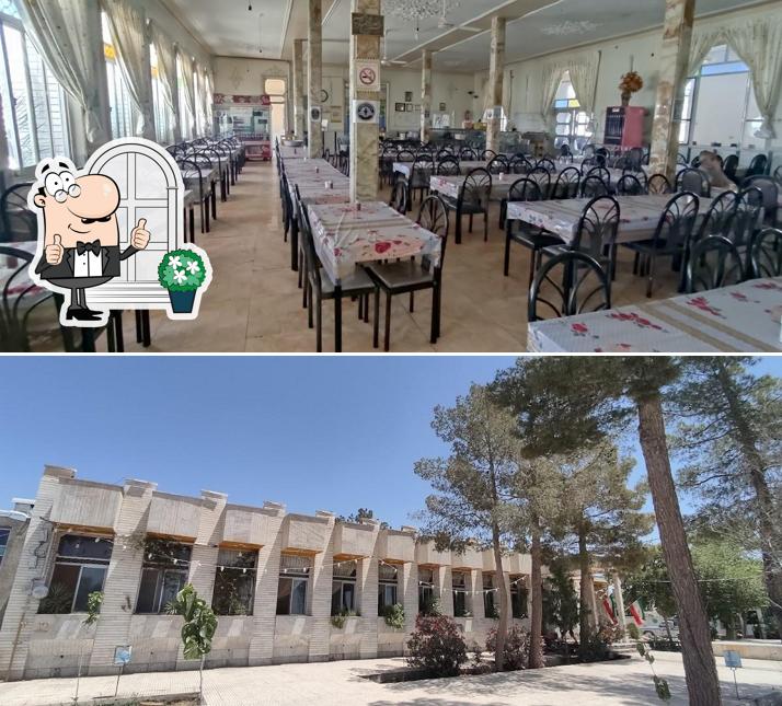 رستوران لاله صحرا