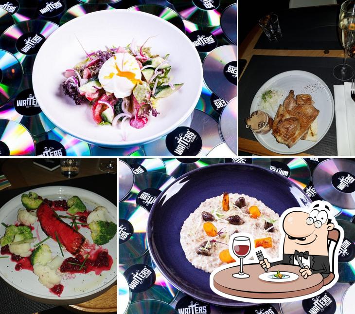 Блюда в "Зэ Вэйтерс"