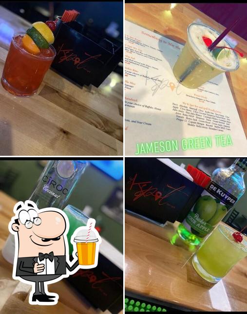 K Spot Bar & Grill