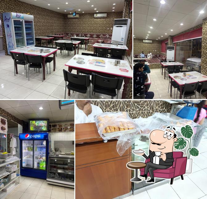 Up indian restaurant مطعم