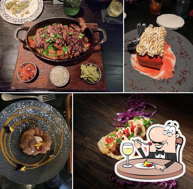 Calaveras Cantina