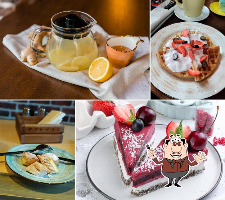 Еда в "Френдсе Coffee and Kitchen"