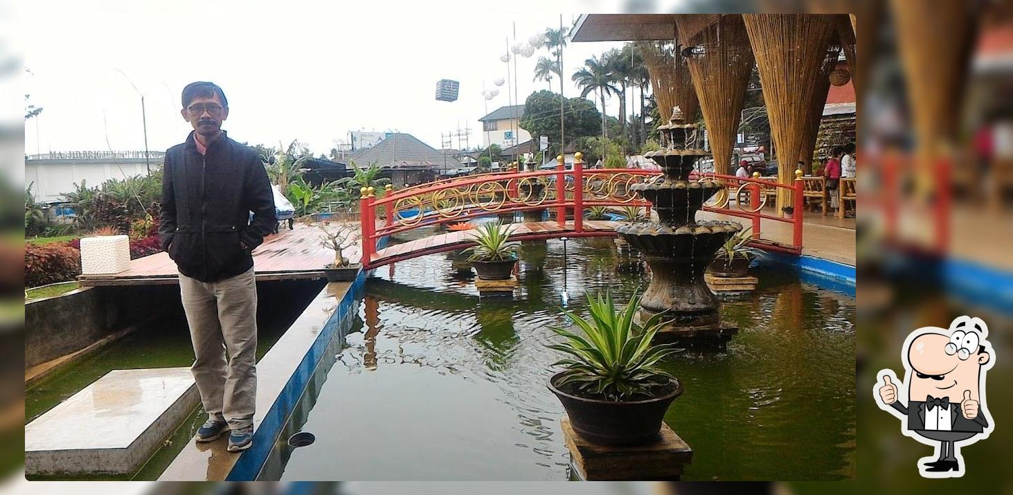 D'Bamboo Restaurant