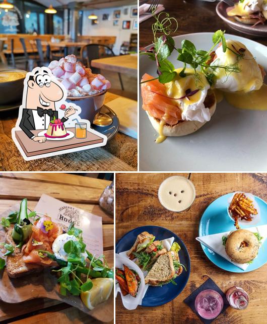 Peaberry Coffee House & Kitchen