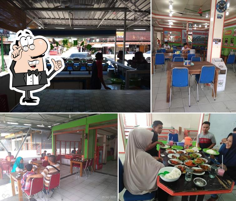 Rumah Makan Awak Basamo