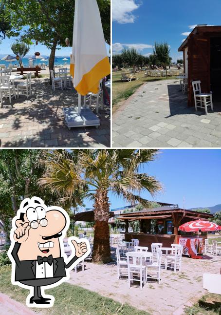 Romeo Beach Restaurant