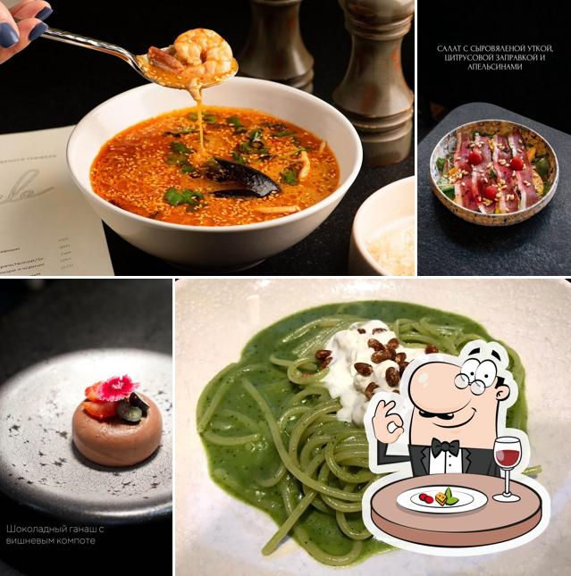 Еда в "The Sizzle"