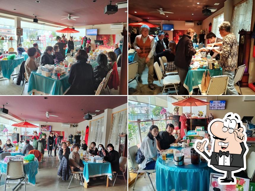 Mou Cafe Gallery. カラオケ