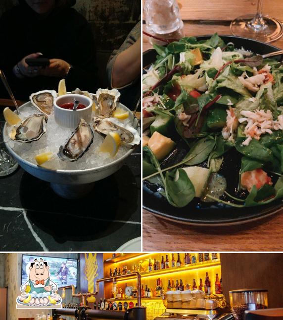 Устрицы в "Ресторане-баре Находка"