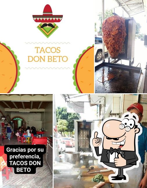 Tacos don beto: tacos de birria, bistec y chorizo