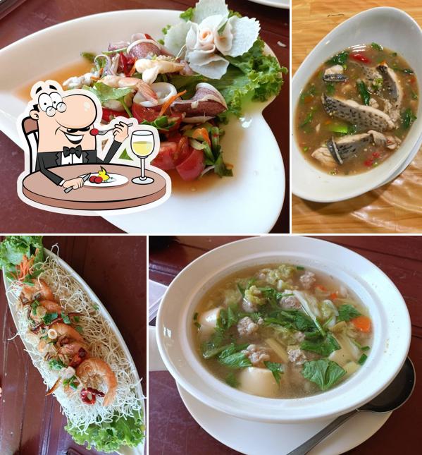 ร้านหัวโรงชิวชิวป๋าโหนชวนชิม