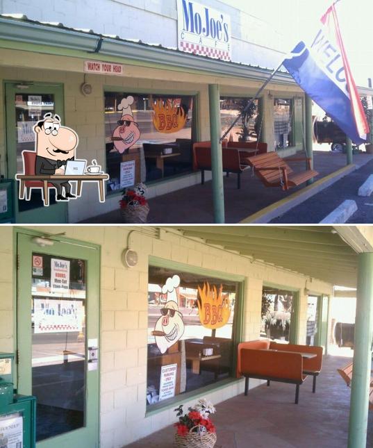 Mojo's