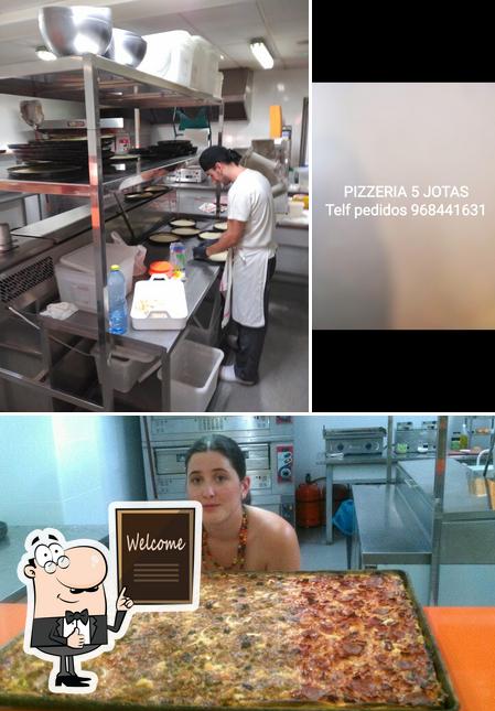 Pizzería 5 Jotas