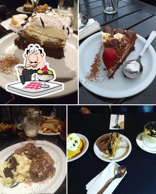 CYRANO CAFE
