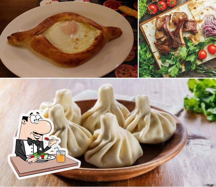 Еда в "Хаце Хаус на Рабочей"