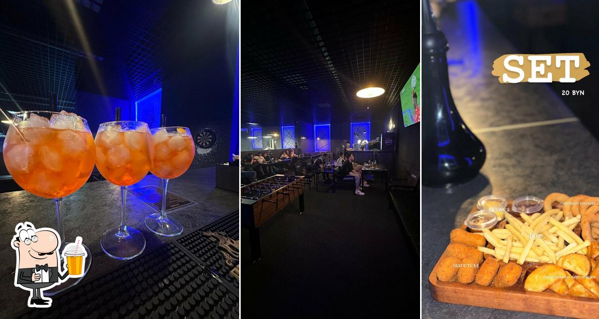 Neon Lounge