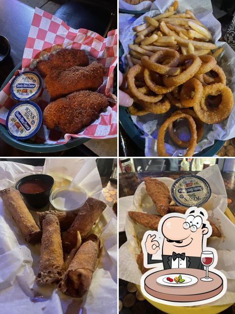 M.T. Pockets Bar & Grill