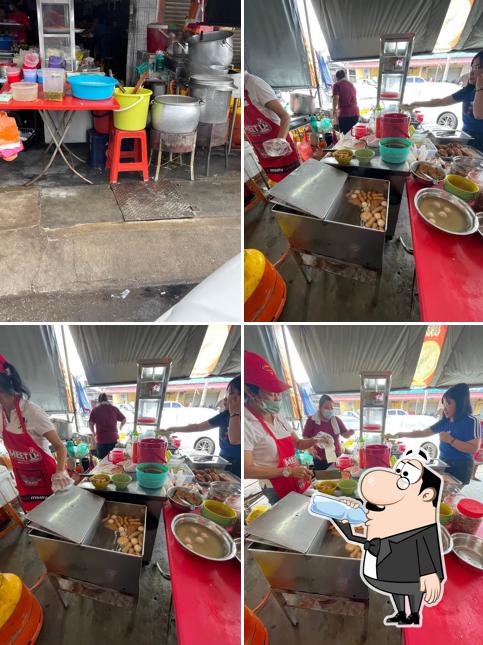 Xiu Ha Ha Restaurant 马口笑哈哈茶餐室