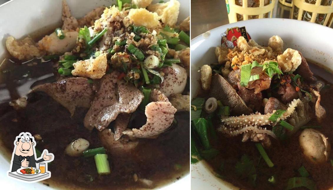 ก๋วยเตี๋ยวเรือ สมหมายอร รังสิต คลอง1