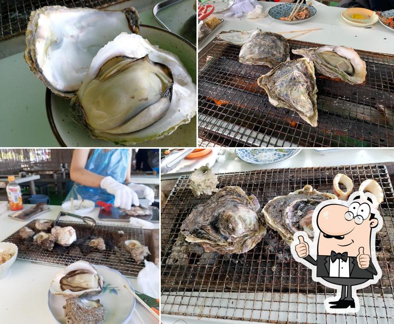 かき小屋せむら 青海島イワガキ育成研究会