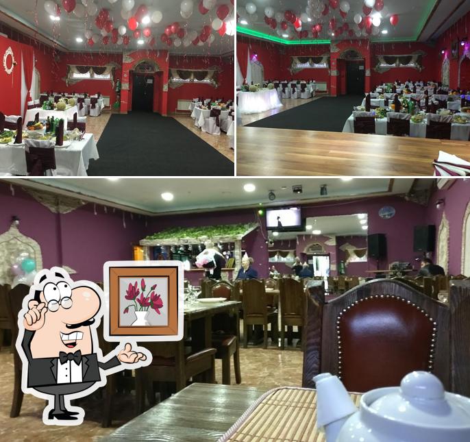 Посмотрите на внутренний интерьер "Восточной Сказки"