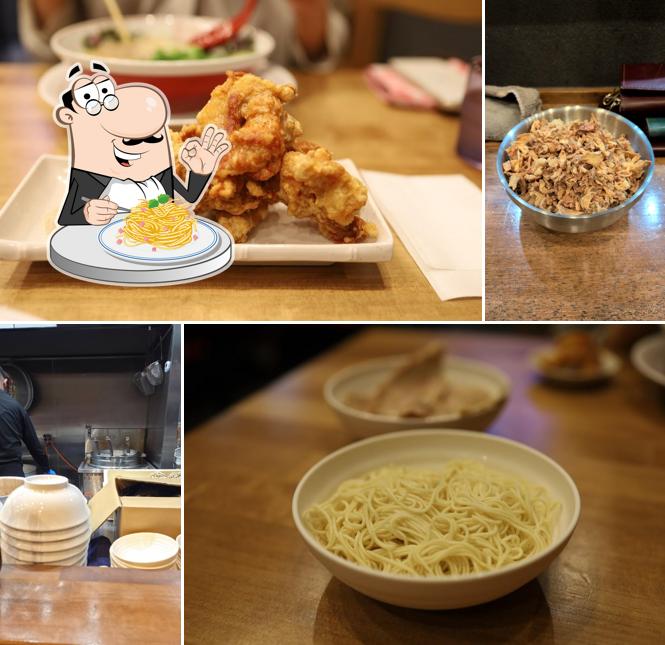 とんこつラーメン網野家
