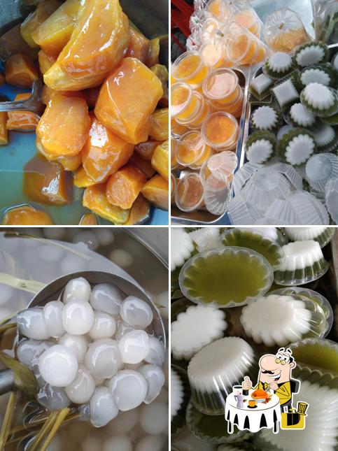 ร้านขะหนมหว๊านหวาน ตลาดไม้หลา