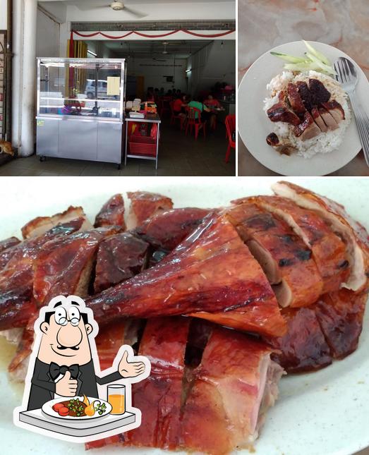 Kuala Kuang Village New Old Friend Restaurant (Roast Duck Restaurant) 瓜拉光新村新佬友记烧鸭饭店