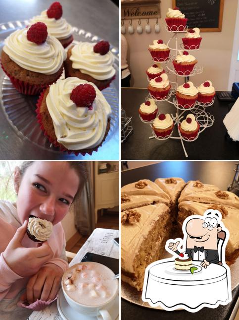 Molly's Tea Room