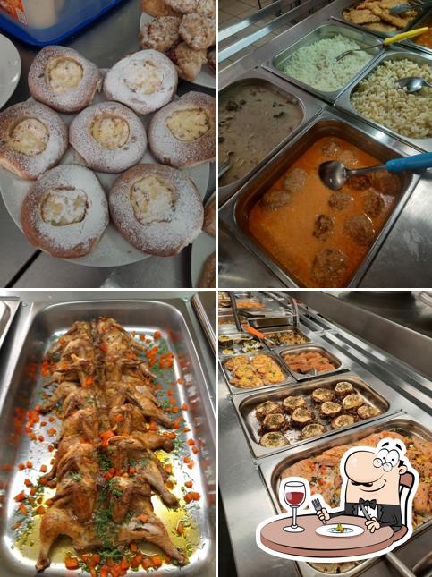 Еда в "Столовая"