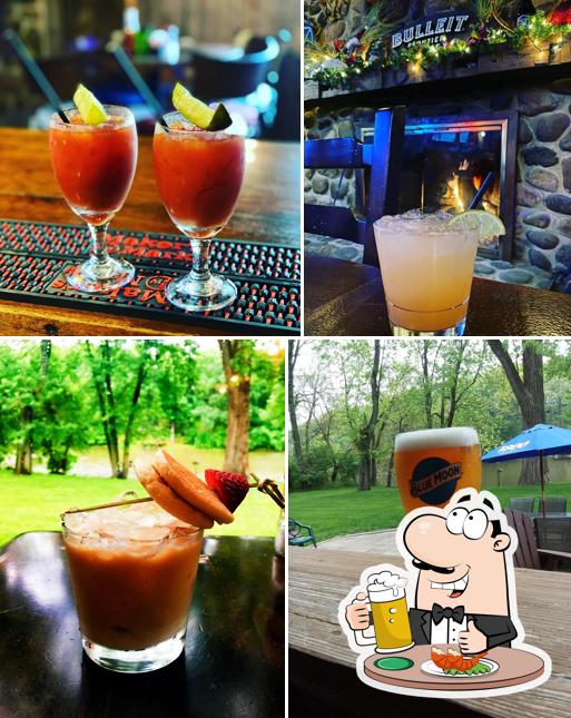 Riverside Restaurant & Lounge