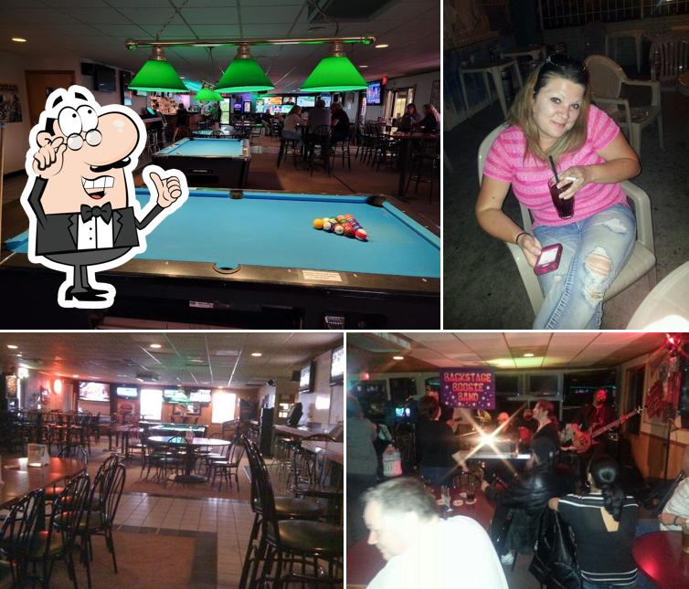 Down Under Bar & Grill