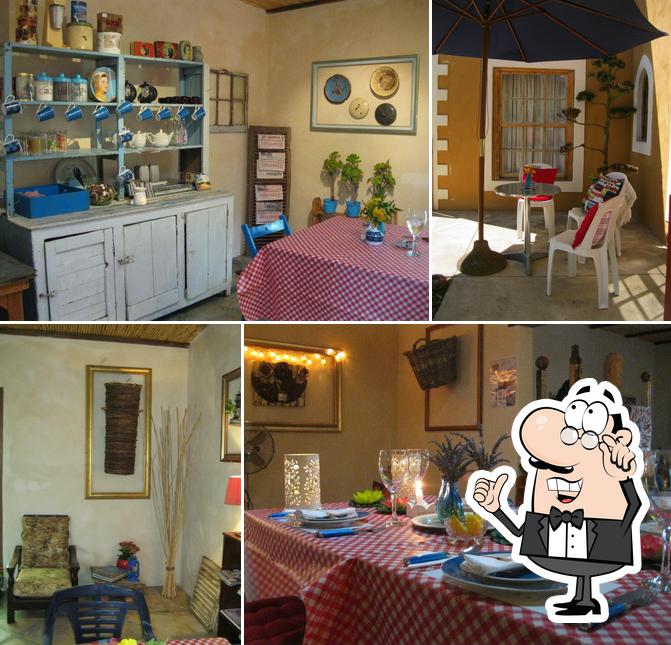 Blue Door Gallery and Tea room