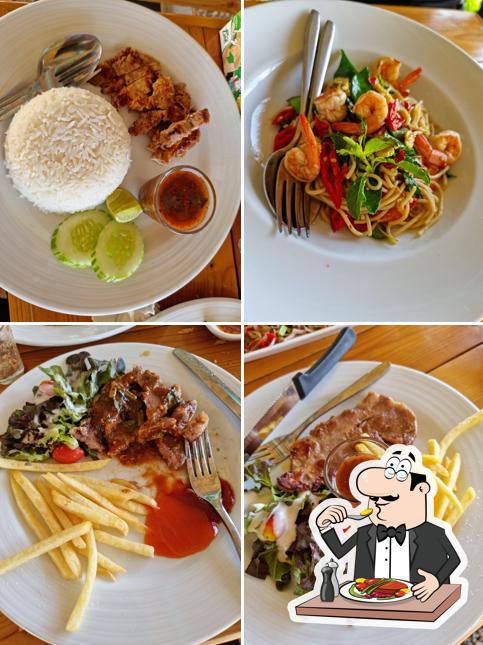 ก๋วยเตี๋ยวเรือศรีแซ่บบ