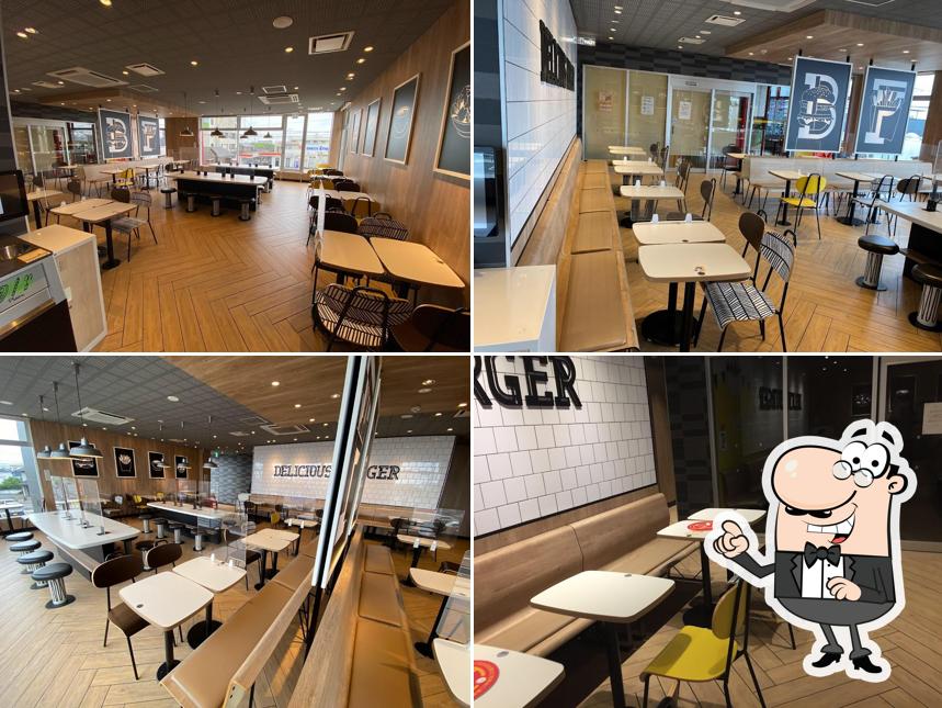 McDonald Iyo-Mishima store
