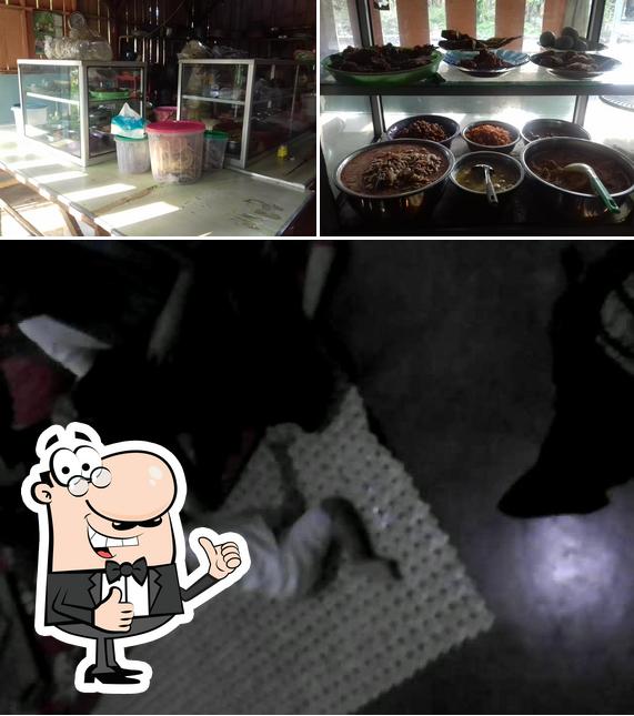 Warung Makan Mak Tiah